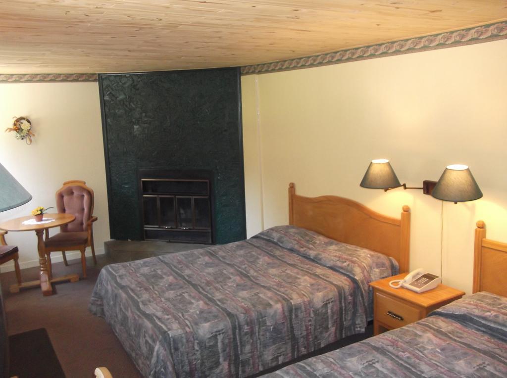 Auberge Mountain View Inn Mont-Tremblant Dış mekan fotoğraf
