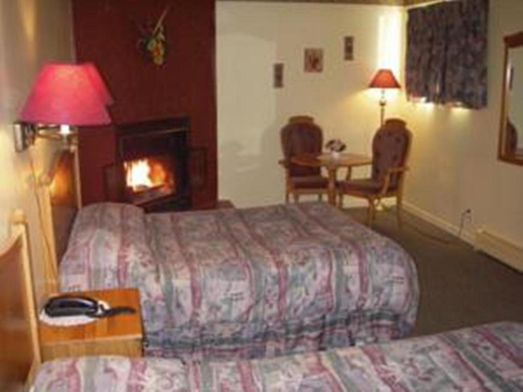 Auberge Mountain View Inn Mont-Tremblant Oda fotoğraf